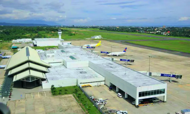 Aéroport international Francisco Bangoy