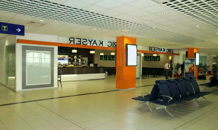 Aéroport international de N'Djili