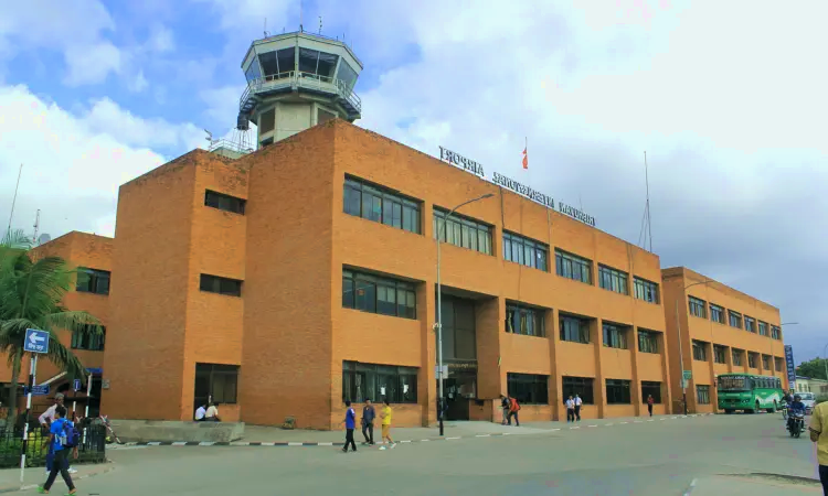 Aéroport international de Tribhuvan