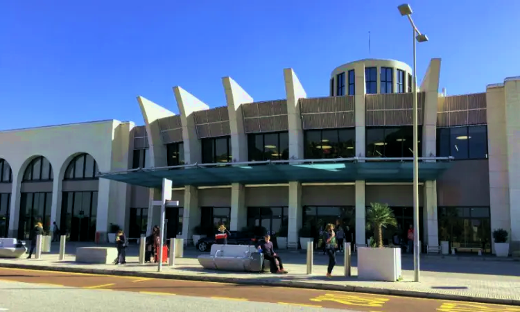 Aéroport international de Malte