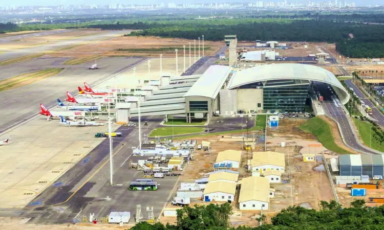Aéroport international Augusto Severo