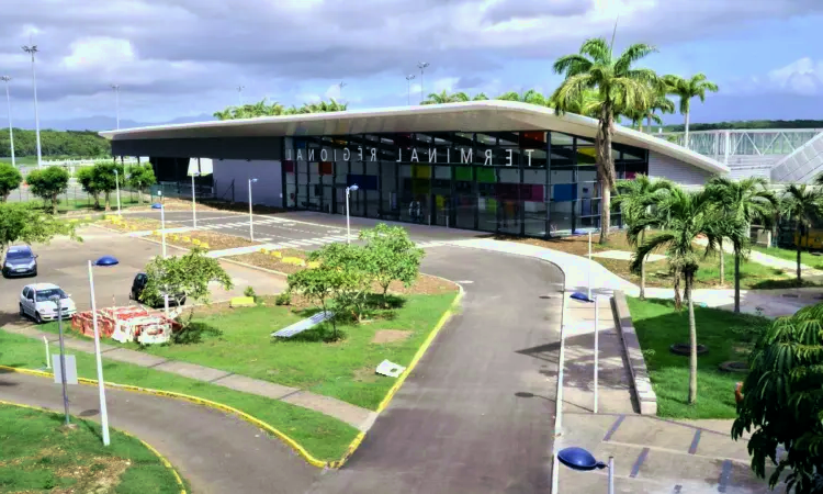 Aéroport international de Pointe-à-Pitre