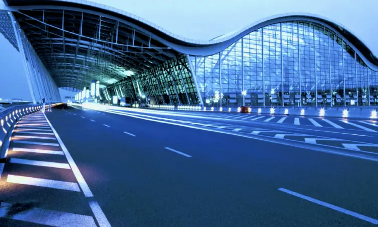 Aéroport international de Shanghai-Pudong