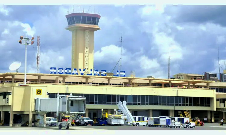 Aéroport international Monseigneur Oscar Arnulfo Romero