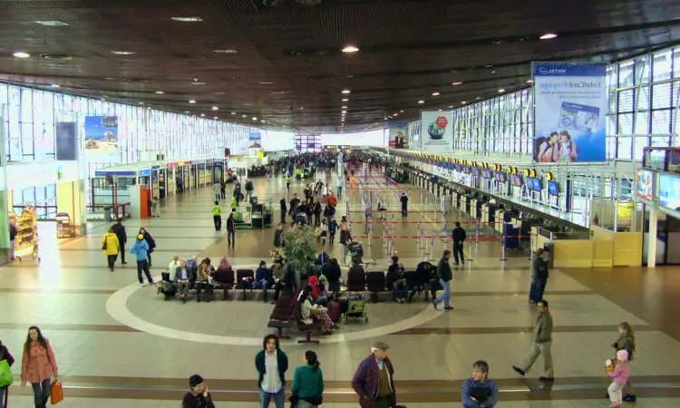 Aéroport international Arturo Merino Benitez