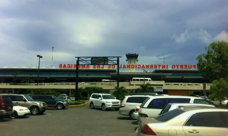 Aéroport international Las Américas