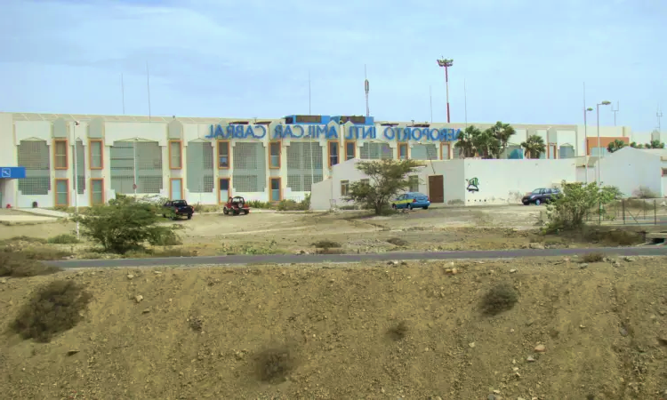 Aéroport international Amilcar Cabral