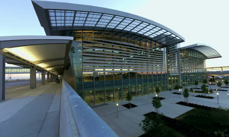 Aéroport international de Sacramento