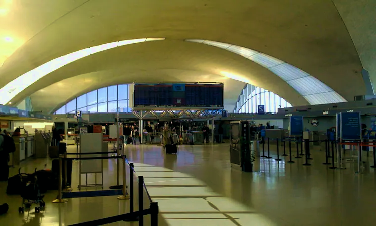 Aéroport international de Lambert-Saint-Louis