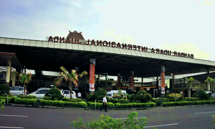 Aéroport international de Juanda