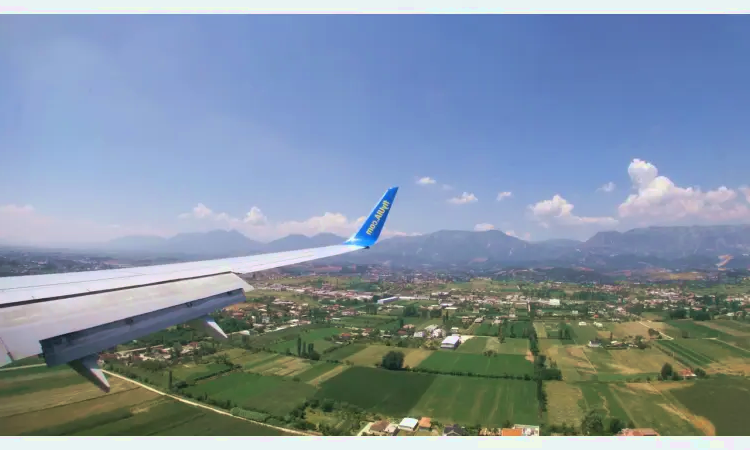 Aéroport international de Tirana