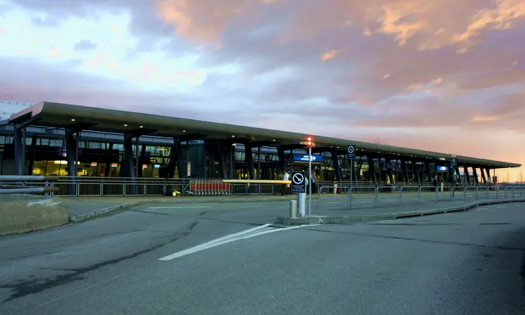 Aéroport de Trondheim Værnes