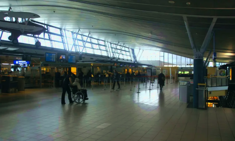 Aéroport de Trondheim Værnes