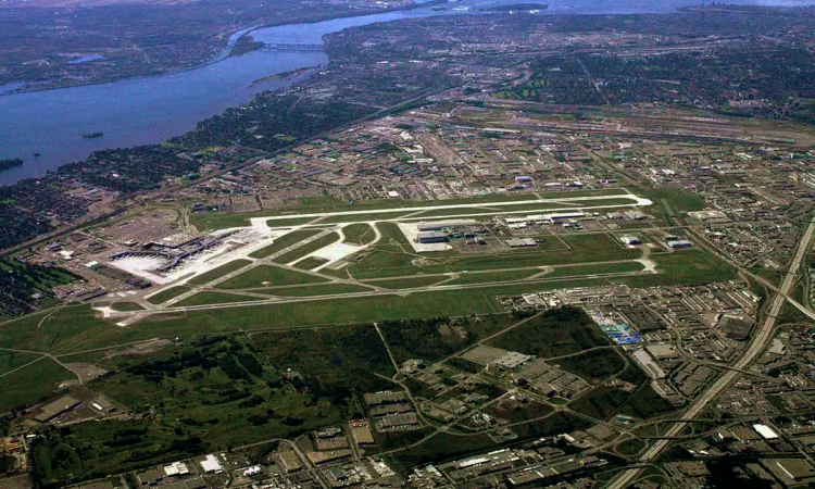 Aéroport international Pierre-Elliott-Trudeau de Montréal