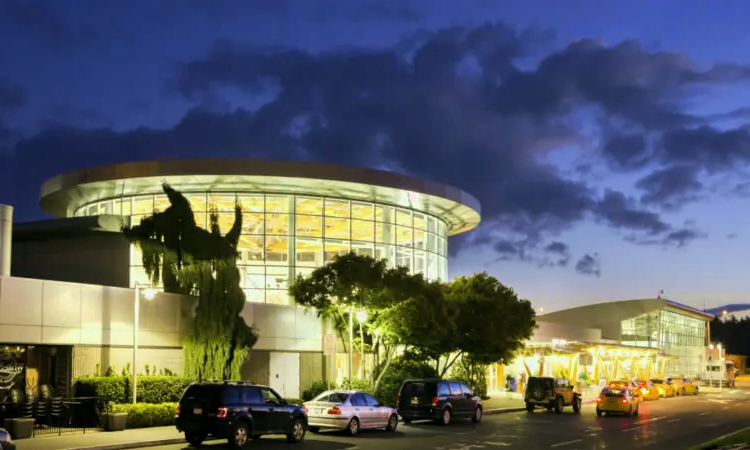 Aéroport international de Victoria